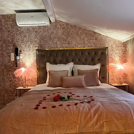 Mademoiselle Liebeshotel