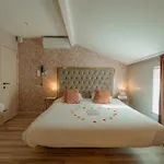 Mademoiselle * Liège