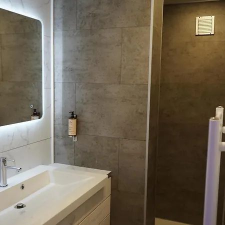 Mademoiselle Love hotel Liege