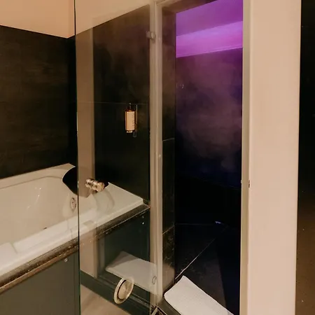 Mademoiselle * Liège