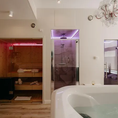 Love hôtel Mademoiselle Liège