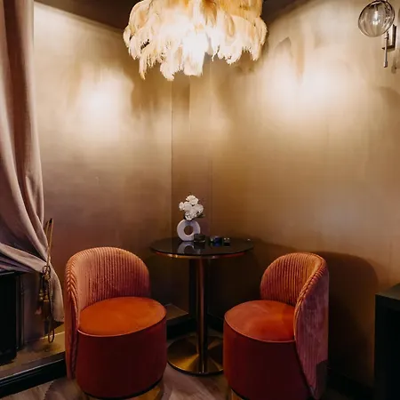 Mademoiselle Love hôtel Liège