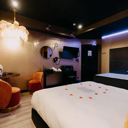 Mademoiselle Love hôtel Liège