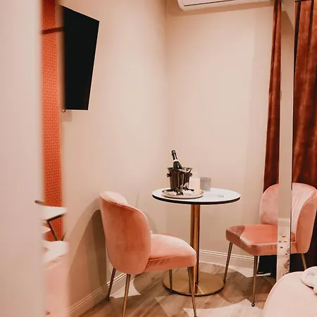 Mademoiselle