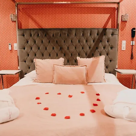 Mademoiselle Love hôtel Liège