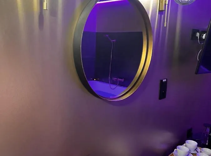 Love hôtel Mademoiselle *