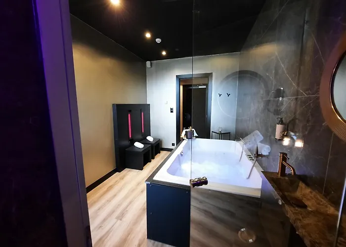 Mademoiselle * Liège