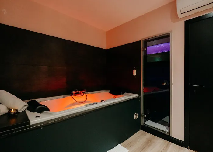 Love hôtel Mademoiselle