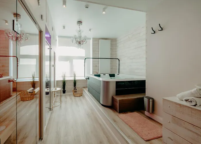 Mademoiselle Love hôtel Liège