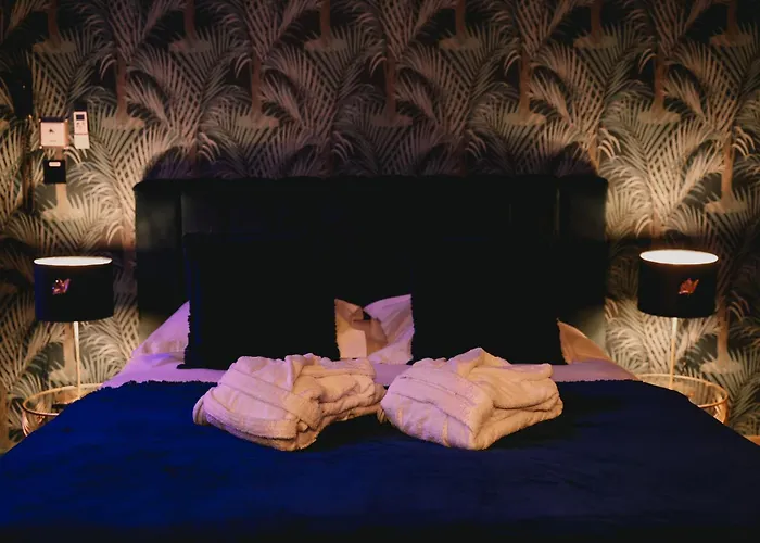 Mademoiselle Love hôtel *