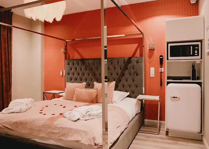 Mademoiselle Love hôtel *